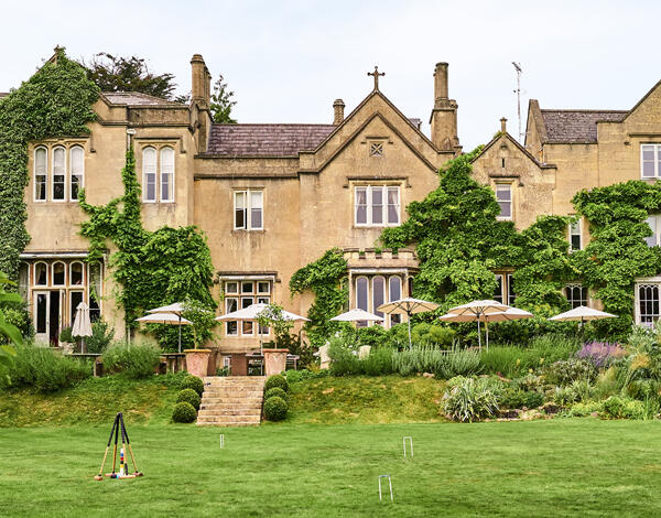 Black Friday<br/>30% off Bed & Breakfast